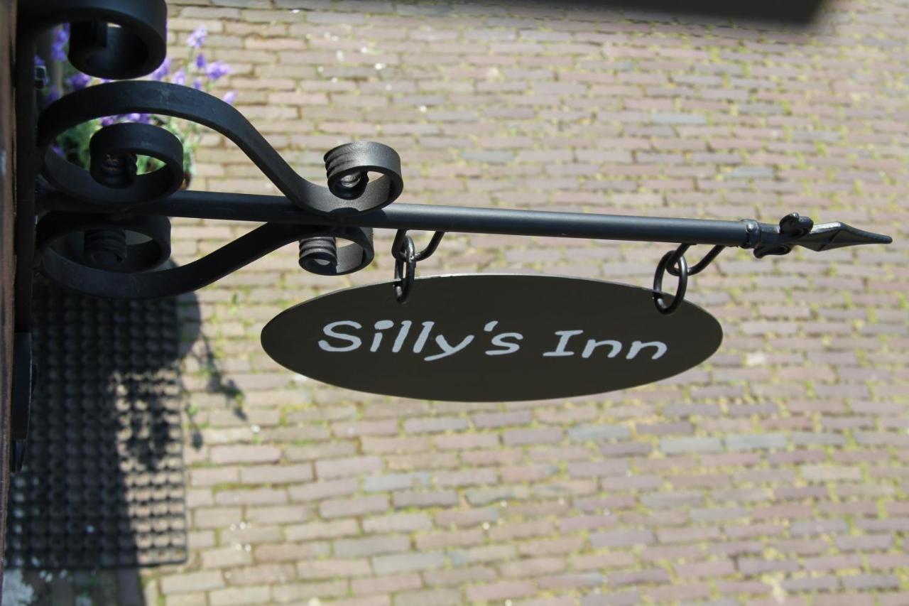 Silly'S Inn Мидълбург Екстериор снимка